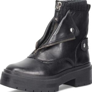 Sam Edelman Women’s Lind Black Leather Chelsea Boots – Size 9M, New in Box